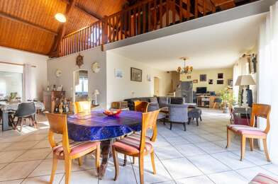 Maison 7 pièces 714000 €