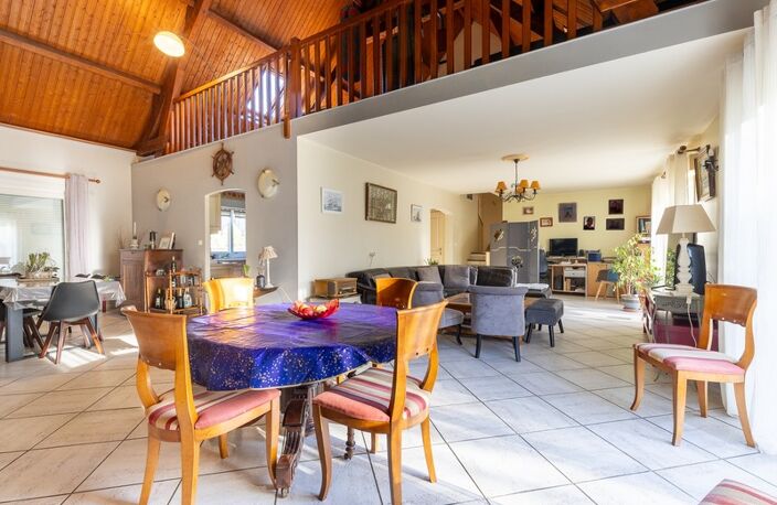 Maison d'architecte spacieuse et lumineuse Morêt Loing et Orvanne proche de Fontainebleau — photo 2