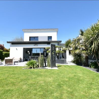 Maison 6 pièces 486900 €