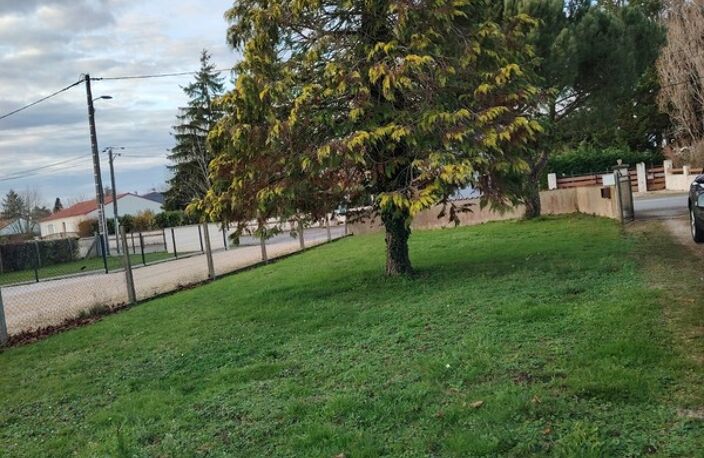 A vendre- Maison spacieuse avec jardin arboré à Fontaine le Comte — photo 4