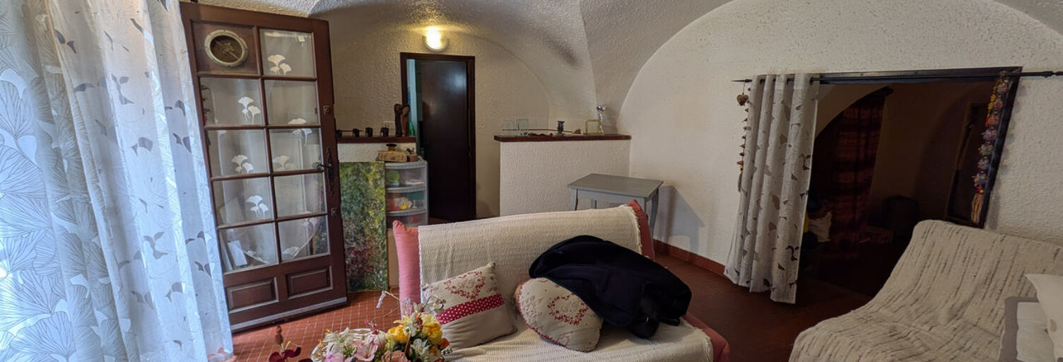 Appartement 1 Pièce 37 m² à louer à Nîmes (30900)