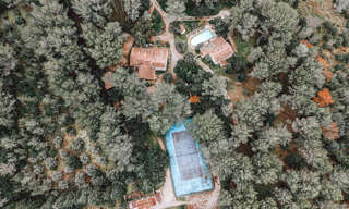 Maison 15 Pièces 351 m² à vendre à Grans (13450)