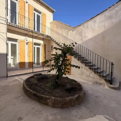 Immeuble  262500 €