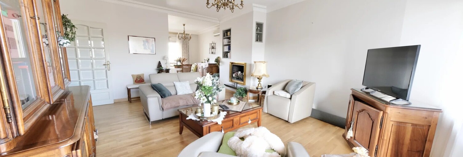 Appartement 5 Pièces 104 m² à vendre à Villeurbanne (69100)