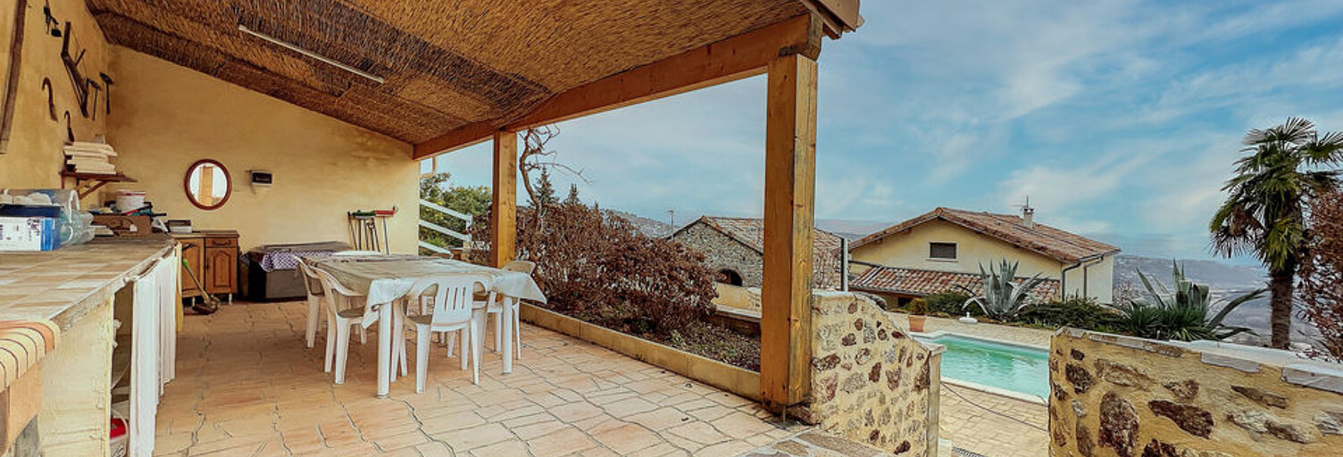 Maison 6 Pièces 200 m² à vendre à Vals-les-Bains (07600)