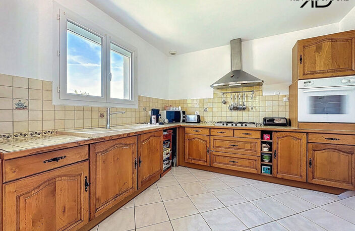 Maison de 130m² sur un terrain de 1125m² à LARGENTIÈRE — photo 2