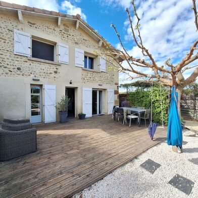 Maison 5 pièces 1390 €