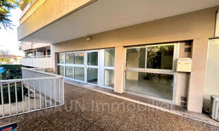 Commerce  80 m² à vendre à Antibes (06600)