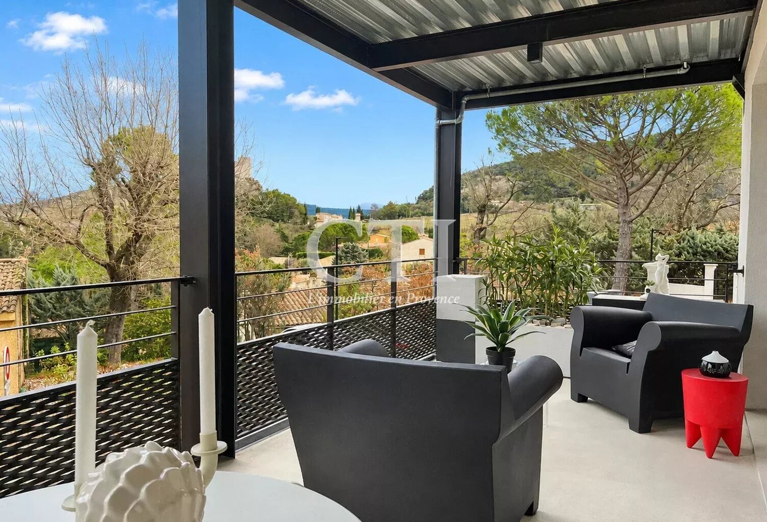Appartement avec vue panoramique proche centre-ville Vaison-La-R — photo 1