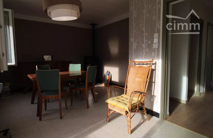 A vendre maison de ville avec jardin — photo 3