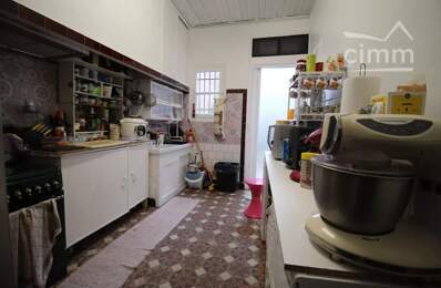A vendre grande maison de village avec cour — photo du bien