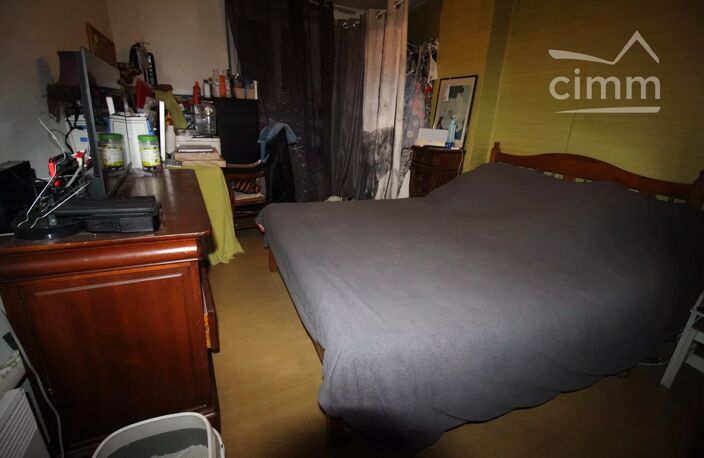 A vendre grande maison de village avec cour — photo 5