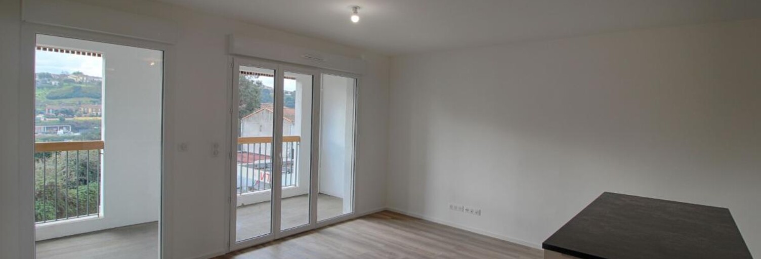 Appartement 3 Pièces 65 m² à louer à Ajaccio (20167)