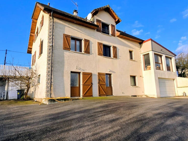 Maison Gray 6 pièce(s) 189 m2 — photo 1