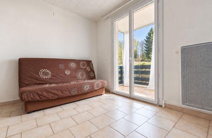 Appartement T2 en rez-de-chaussée avec véranda – Station de Laguiole, Aubrac — photo 4