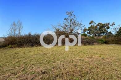 Terrain  79350 €