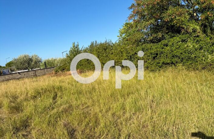 Terrain constructible de 813 m² accès à pied du centre de Ruoms — photo 4
