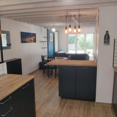 Maison 5 pièces 1475 €