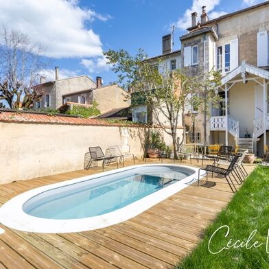 Maison 8 pièces 349000 €