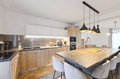 Maison 7 pièces 349000 €