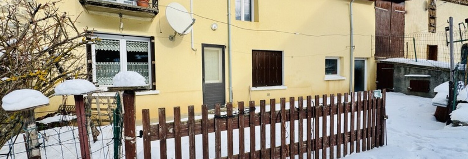 Maison 5 Pièces 96 m² à vendre à Saint-Laurent-du-Cros (05500)