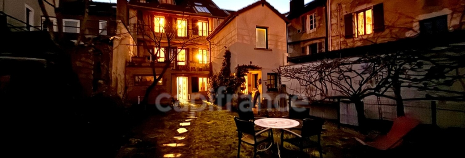 Maison 10 Pièces 280 m² à vendre à Gex (01170)