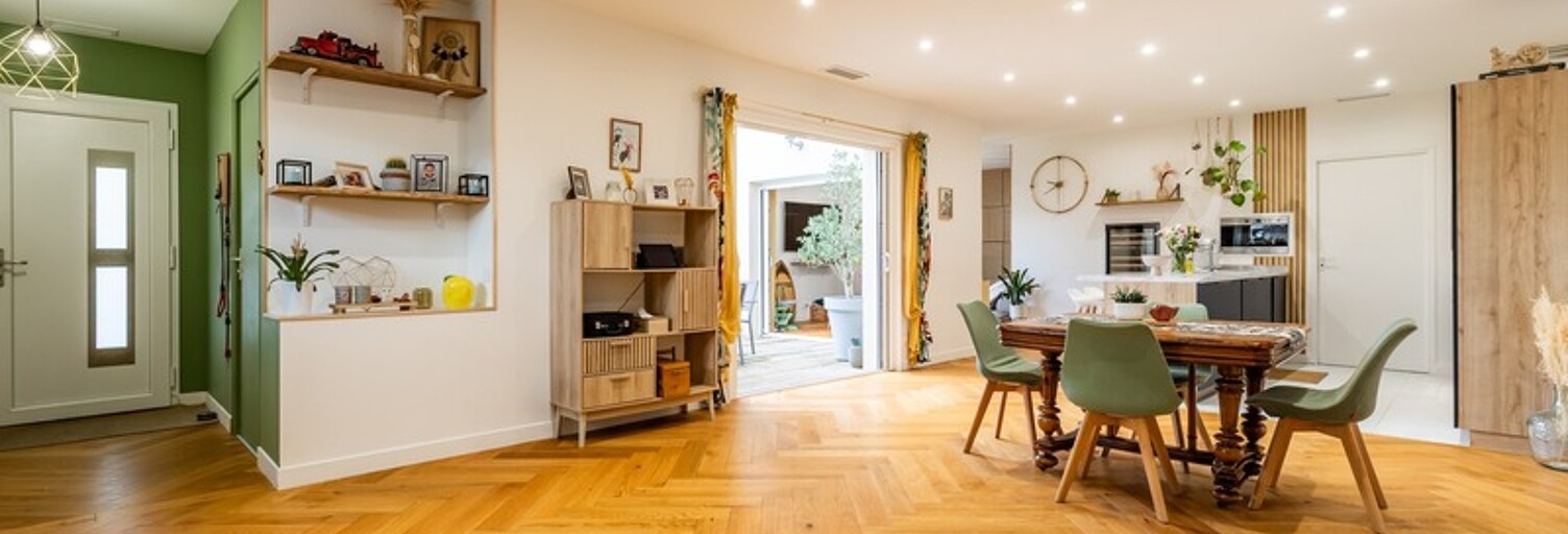 Maison 5 Pièces 142 m² à vendre à Saint-Sulpice-et-Cameyrac (33450)