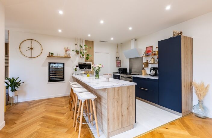 Élégance contemporaine et confort absolu - une maison clé en main — photo 2