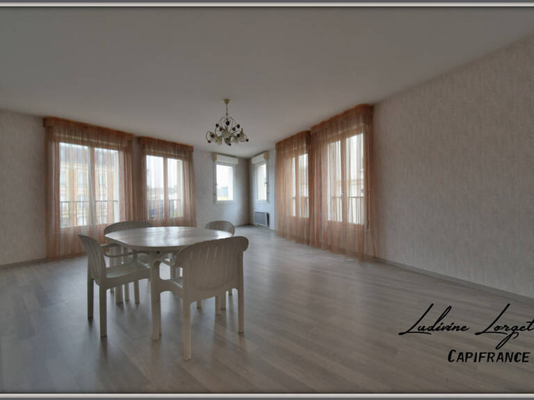 Appartement à vendre 5 pièces CHATEAU-THIERRY (02) Centre ville – 103m2 – 3 chambres – 1 place de parking sous-sol – vue sur la Marne — photo 1