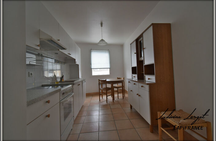 Appartement à vendre 5 pièces CHATEAU-THIERRY (02) Centre ville – 103m2 – 3 chambres – 1 place de parking sous-sol – vue sur la Marne — photo 4