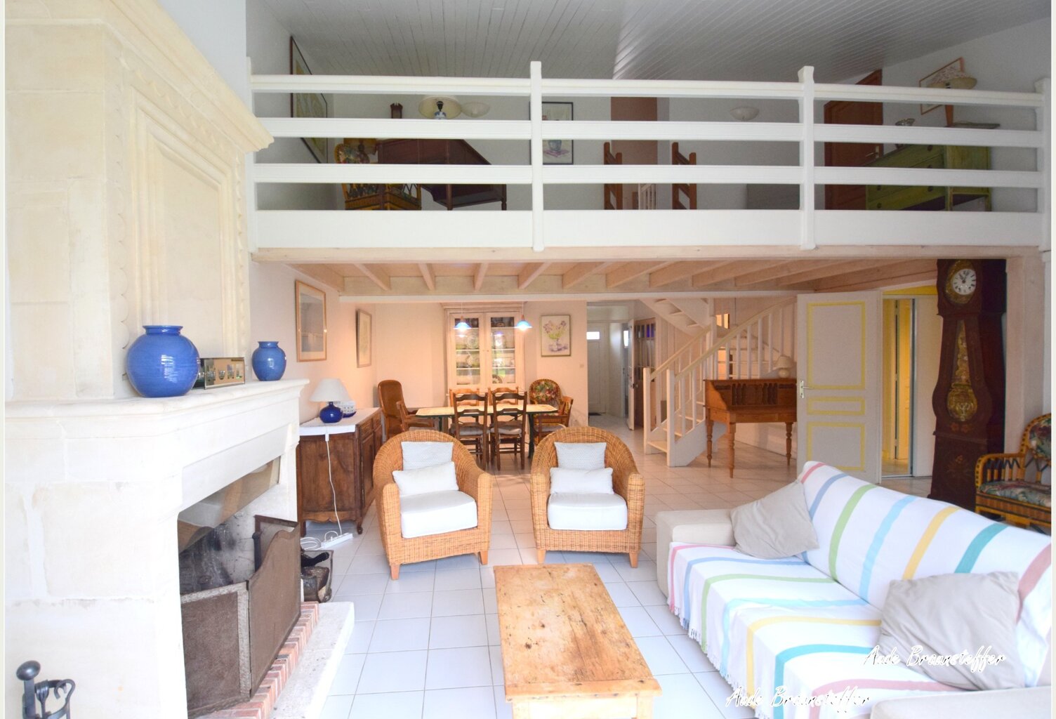 Maison à vendre 5 pièces SAINT MARTIN DE RE (17): Maison familiale lumineuse au calme, proche commerces et plage — photo 1