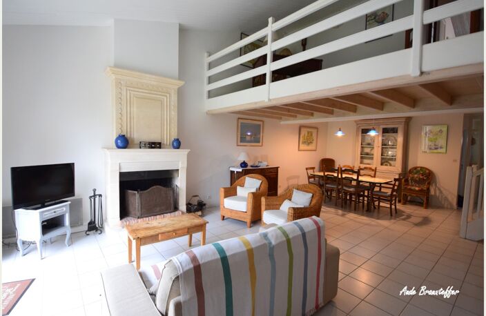 Maison à vendre 5 pièces SAINT MARTIN DE RE (17): Maison familiale lumineuse au calme, proche commerces et plage — photo 3