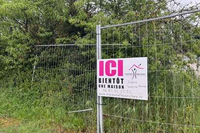 Terrain  175000 €