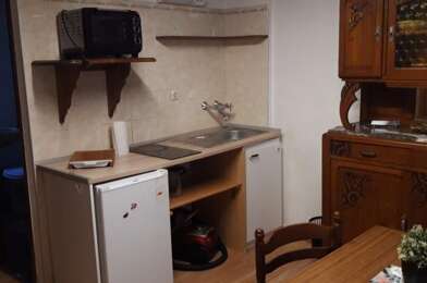 Appartement 1 pièces 590 €