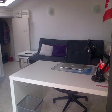 Appartement 1 pièces 350 €