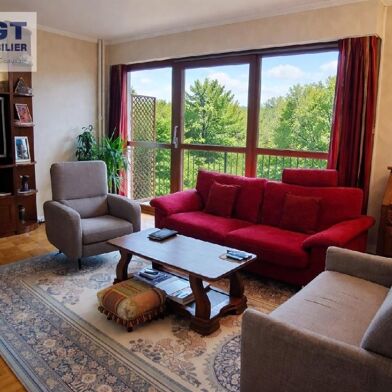 Appartement 5 pièces 108000 €