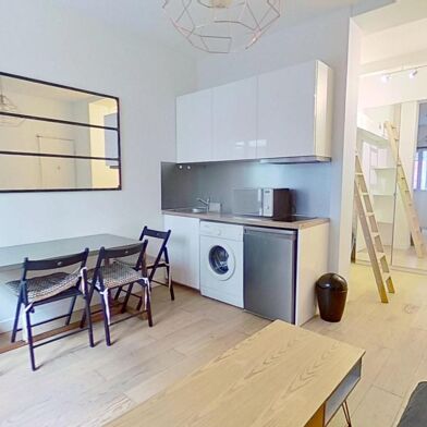 Appartement 1 pièces 930 €