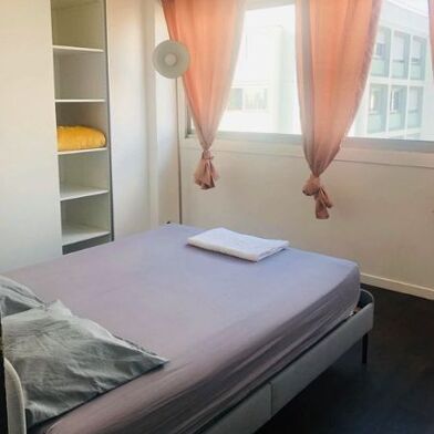 Appartement 5 pièces 499 €