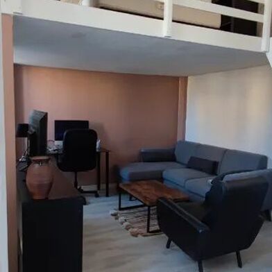 Appartement 1 pièces 470 €