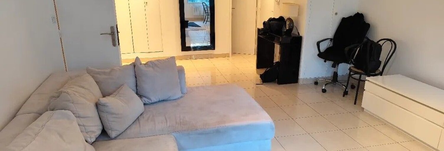 Appartement 2 Pièces 52 m² à louer à Marseille 8 (13008)