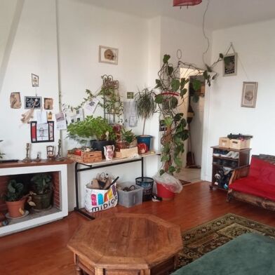 Appartement 3 pièces 900 €