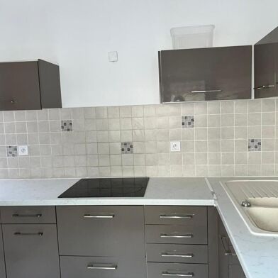 Appartement 4 pièces 1000 €