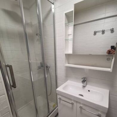 Appartement 1 pièces 900 €