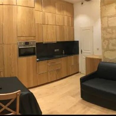 Appartement 1 pièces 650 €