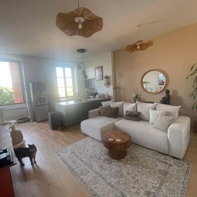 Appartement 2 pièces 990 €