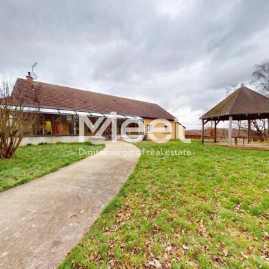 Maison 5 pièces 371000 €