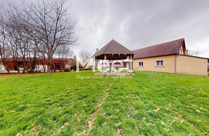 MAISON-5 PIÈCES-10 HECTARES — photo 3