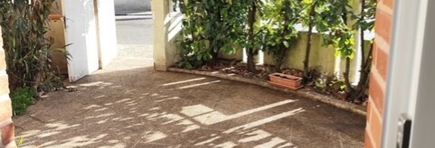 Maison 2 Pièces 36 m² à louer à L'Honor-de-Cos (82130)