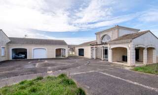 Maison  473 m² à vendre à Saint-Julien-l'Ars (86800)