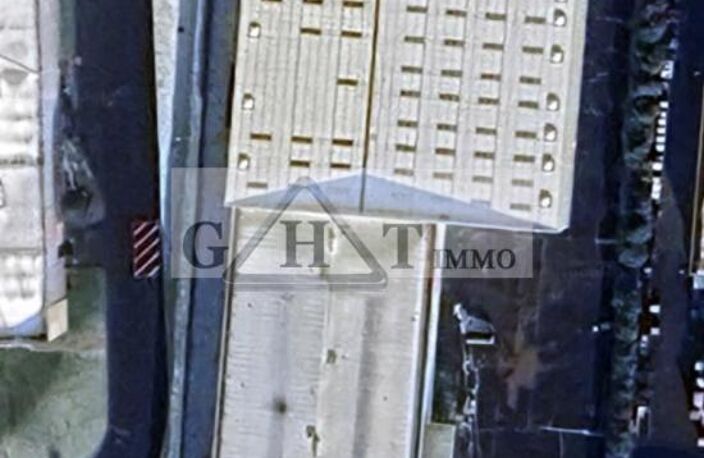 ENTREPOT 4700 M2 A VENDRE GRETZ ARMAINVILLIERS — photo 3
